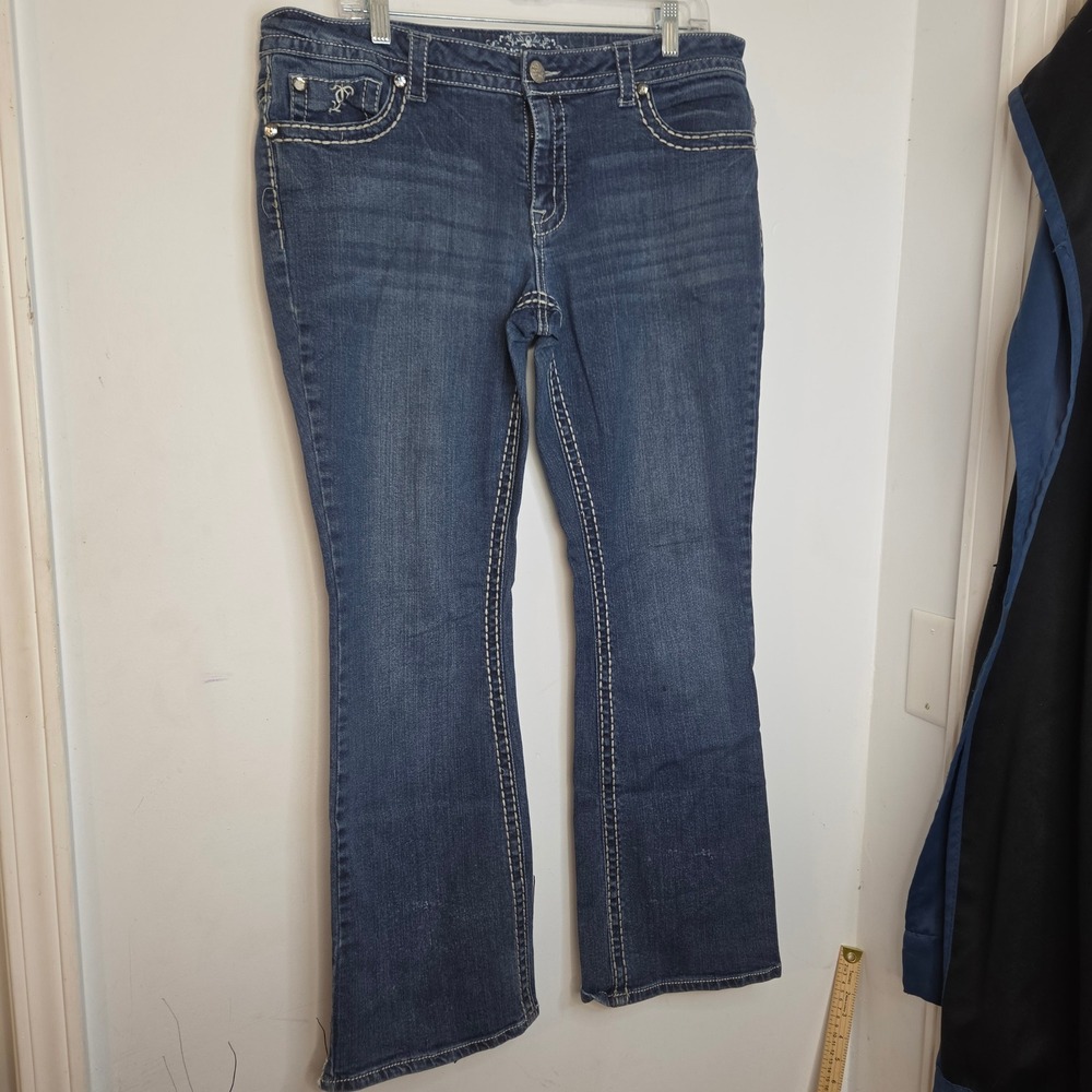 Paisley Sky Women Bootcut Jeans Size 16 Medium Wash Thick Stitch Rhinestone Blue